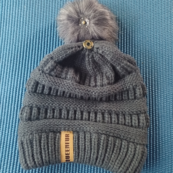 Gorro - Picture 2 of 2